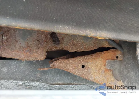 2006 Hummer H3 Suv из США, поврежденный, VIN 5GTDN136968272817